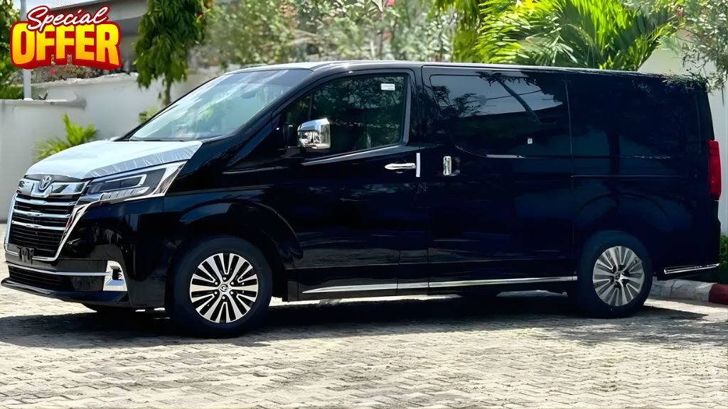 Toyota Luxry Model New Powerful Launch